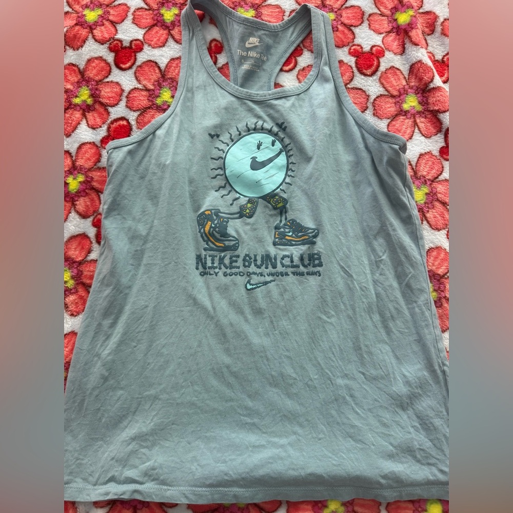 Nike Light Blue Tank with Aqua Sun Graphic size xl